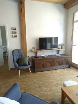 Wohnraum mit TV